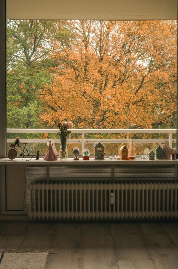 Knusse hoek voor lezen of werken thuis